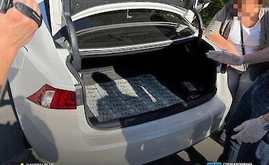 На хабарі в 40 тис. дол. "спіймали" заступника прокурора Запорізької області