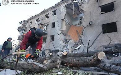 Россияне ночью ударили по Запорожью: к медикам обратились одиннадцать пострадавших 