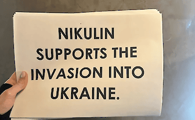 В Італії фестиваль цирку потрапив у скандал через російського артиста у журі