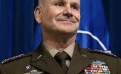 Генерал Каволі представив Конгресу США список зброї, про яку неодноразово просила Україна