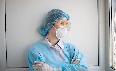 Українські медсестри шукають кращих умов за кордоном: чи є тенденція загрозливою?