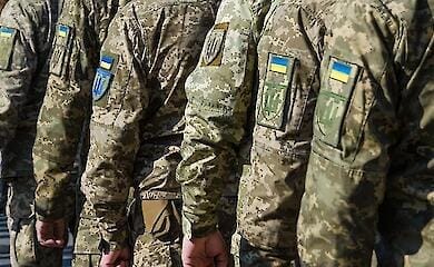 В СМИ заявили, что Украина готова к "заморозке по линии фронта": у Зеленского ответили