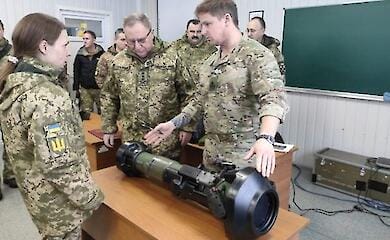 Військова підготовка стане обов'язковою для хлопців в університетах з 2025 року