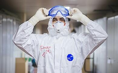 Як довго хвора на грип людина залишається заразною для оточуючих