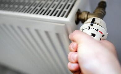 Коли в Києві увімкнуть опалення: у КМДА назвали терміни