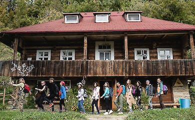 Дім-майстерня: як створити безпечне місце в небезпечних умовах