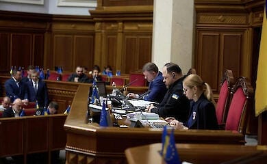 Рада скасувала підвищення зарплат прокурорам: подробиці