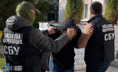 СБУ затримали ворожого агента, навідника "шахедів", які вбили трьох жителів Сум