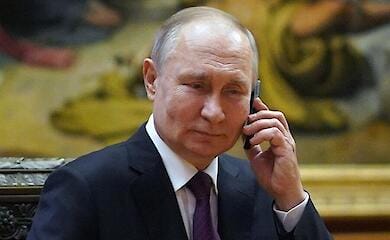 Розмова Путіна та Шольца: у Кремлі прокоментували переговори