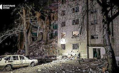 Россияне ударили по общежитию в Глухове: уже 7 погибших, среди них ребенок