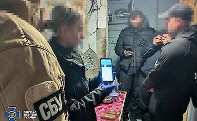 У Миколаєві співробітник облтеплоенерго допомагав ворогу коригувати удари по місту 