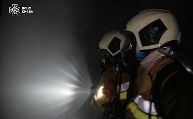 У Голосіївському районі на пожежі у квартирі знайшли тіла чоловіка та жінки