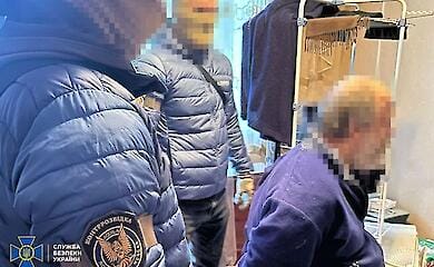 СБУ затримала агента ФСБ, який вів спостереження за позиціями українських військ у Миколаєві