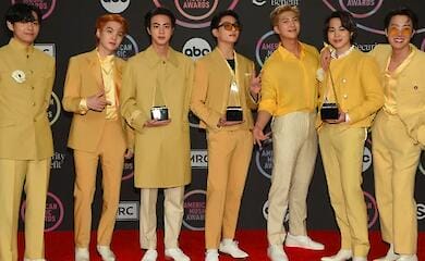 Мода без границ: главные тренды из Японии, Франции, Африки и других стран