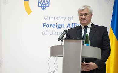 Сибига: Украина не настаивает на вступлении в НАТО во время войны
