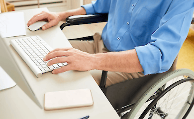 Які обов'язки роботодавця при працевлаштуванні осіб з інвалідністю