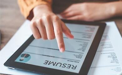 Два ключі для успішного працевлаштування ветеранів: резюме та мотиваційний лист