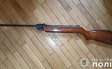 Во Львовской области ребенок получил ранение из-за игры с винтовкой