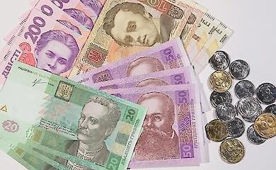 Українцям виплатять від трьох до п'яти тисяч гривень допомоги: хто зможе отримати