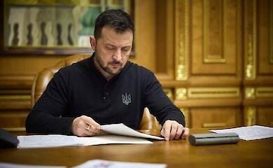 В Україні спростили торгівлю вживаними авто: Зеленський підписав закон