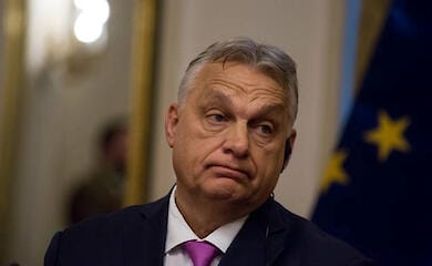 ЕС рискует пропустить срок продления санкций против России из-за Орбана