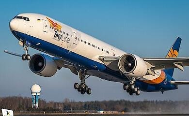 Украинский Boeing 777-300ER впервые за три года перевез пассажиров