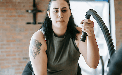 Жінки у спортзалах: як подолати осуд зовнішності та небажану увагу