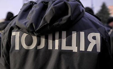 Трагедія в Одесі: жінка з дитиною випали з вікна висотки
