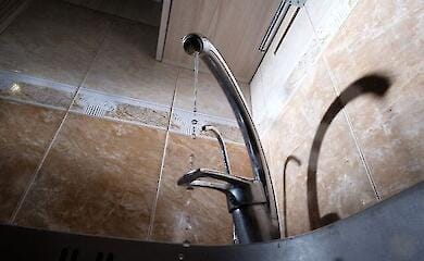 Комунальні тарифи в Україні за рік зросли майже на 20%: що подорожчало