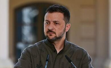 Зеленський анонсував бонуси та пільги після служби у ЗСУ за спецконтрактом для 18-річних