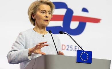 Президент Еврокомиссии пообещала ответ на новые пошлины США для ЕС