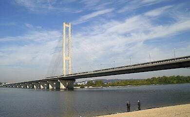 у Києві переглянуть режим проїзду по Південному мосту