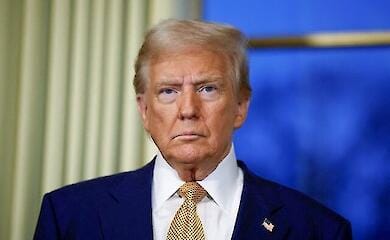 Трамп заявил о необходимости проведения выборов в Украине: Зеленского поддерживает 4% населения