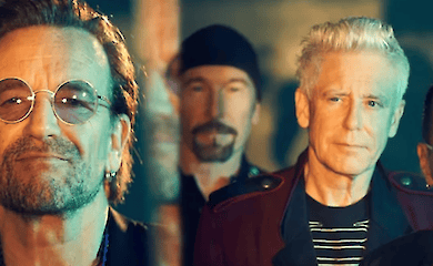 Музыканты рок-группы U2 Боно и Эдж поддержали Украину исполнением фрагмента поэмы Шевченко