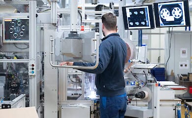 Как украинцам получить бесплатные слуховые аппараты: руководство от Минздрава