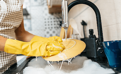 Как отмыть мойку на кухне от загрязнений