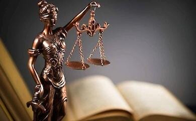 Працівникам судів піднімуть зарплати до 87% з 1 квітня: подробиці