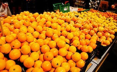 В Україні з приходом весни зросли ціни на апельсини та банани