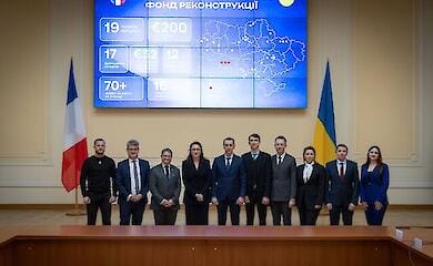В Киеве откроют микроклинику по протезированию при поддержке Франции