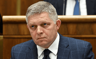 Роберт Фицо