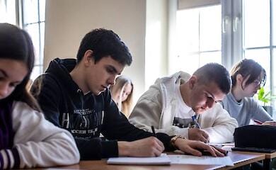 З 2027 року в Україні стартує реформа старшої школи: що зміниться, а що ні