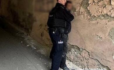 У Києві палій облив бензином і підпалив автомобіль лікаря