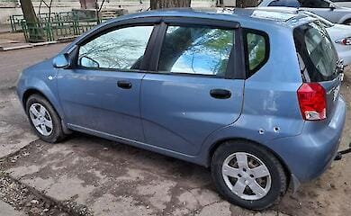 Атака дронами на Никополь: ранены 12 человек, среди них тяжело пострадавший подросток