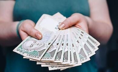 Украинцам предоставят помощь на следующие шесть месяцев: как подать заявку