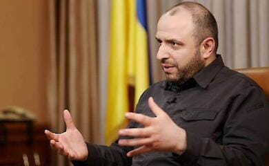 Військові тепер самі визначатимуть, хто отримуватиме їх гроші у разі полону, - Умєров