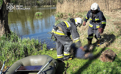 В одній із водойм Київської області було знайдено тіло