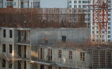 Что выбирают украинцы в 2025 году - жильё от застройщика или вторичку