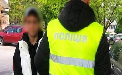 Шахрайка виманила у пенсіонерки з Києва майже 100 000 гривень за схемою "Ваш родич у біді"