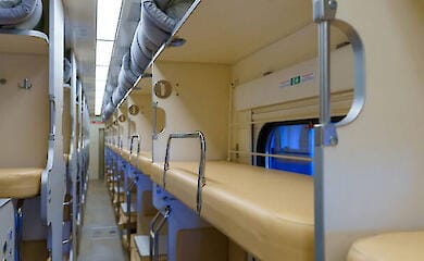 В Украине впервые за историю Независимости появились новые плацкартные вагоны: фото