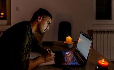 Українців попередили про можливі відключення світла влітку: у Раді назвали три рішення